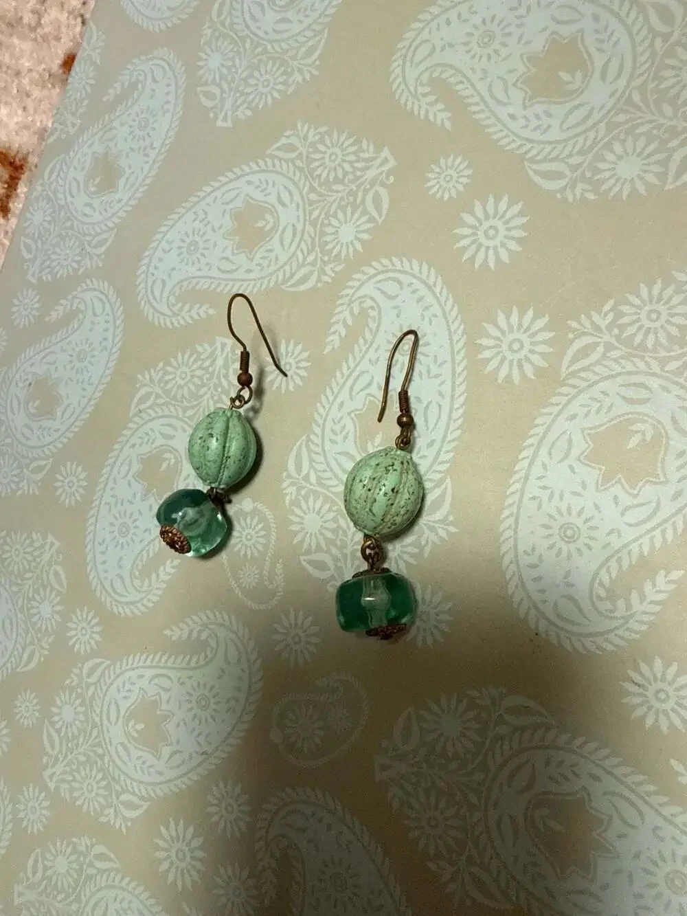 Japan Earthy Celadon French Vintage Crackle Bead Earrings ais... - Picture 6 of 12